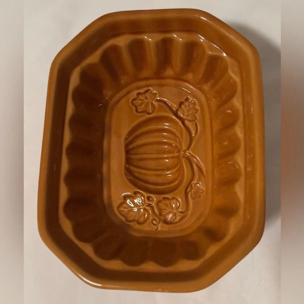 Vintage Crate & Barrel Ceramic Stoneware Pumpkin Bread Baking Dish / Jello Mold
